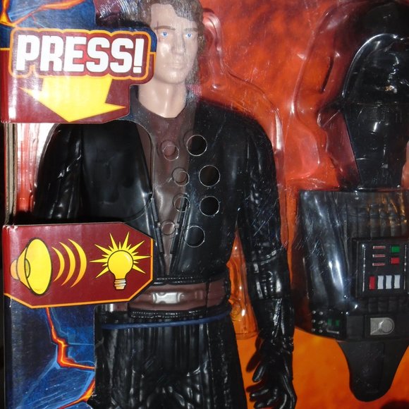 HASBRO, STAR WARS, ANAKIN TO DARTH VADER DOLL/FIGURE, ANIMATED/LIGHTS/SOUND, NEW - Picture 4 of 16